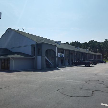 Days Inn By Wyndham Hardeeville Near Hilton Head Dış mekan fotoğraf