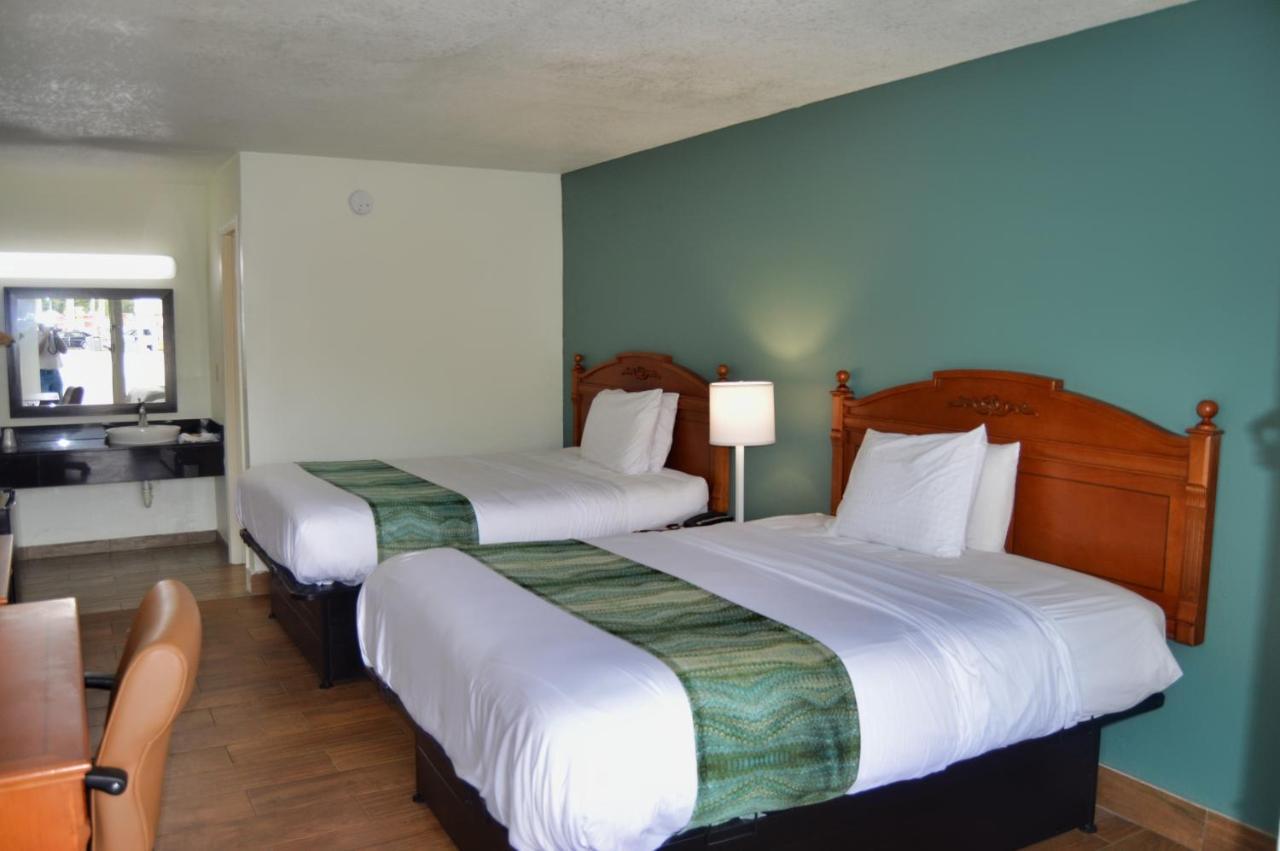 Days Inn By Wyndham Hardeeville Near Hilton Head Dış mekan fotoğraf