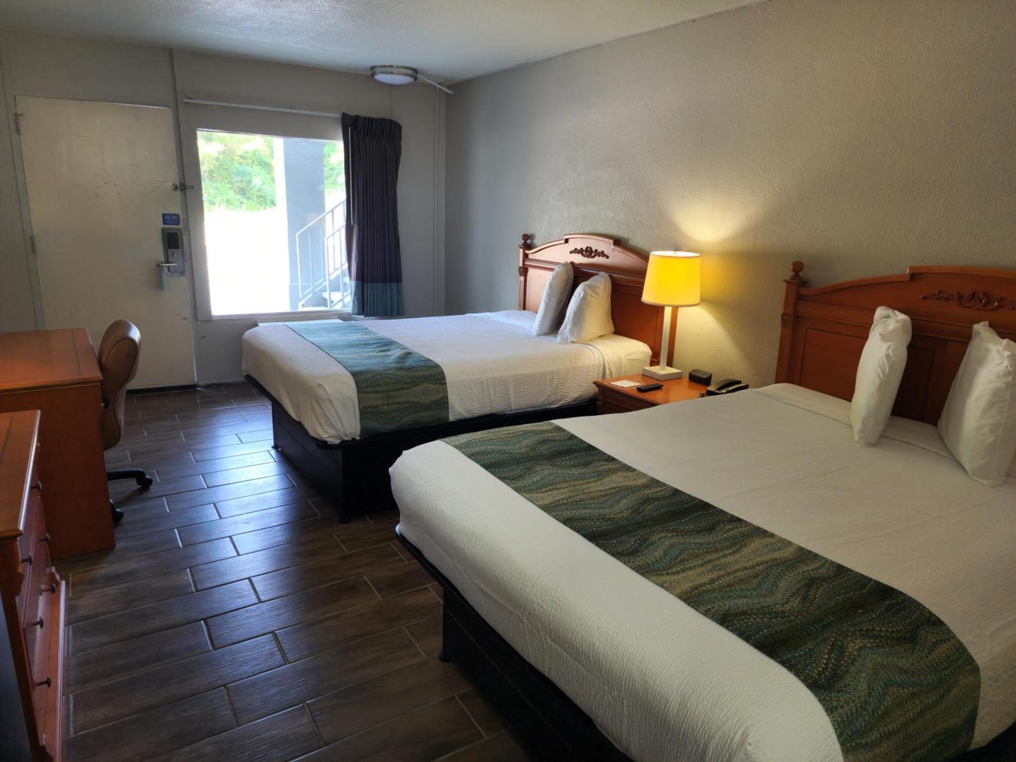 Days Inn By Wyndham Hardeeville Near Hilton Head Dış mekan fotoğraf
